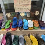 Curry Spice Gelateria KALPASI - 漁師御用達のサンダル、通称魚サン(ギョサン)ワテも愛用してるよ〜！坊主に一足買って上げた♪