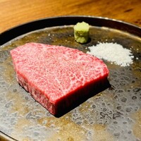 和牛とタン 焼肉 とみ 新橋本店 - 