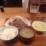 しずる - 牛ハラミ焼き 塩ダレセットとビール!!