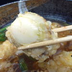 お福さんのひっぱりうどん - 海鮮天うどん￥１２８０　コロモが取れちゃったホタテ。デカイです！