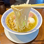 らぁめん 信 - 自家製麺の細麺