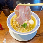 らぁめん 信 - 大きなレアチャーシュー