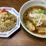 マルシン飯店 - 