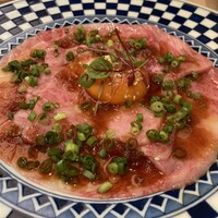 牛刺しと焼肉 仔虎 クリスロード店 - 