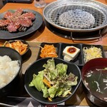 焼肉 牛山道 池袋本店 - 