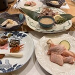 リフレッツ軽井沢 - 蓋物　蕎麦豆腐の西京味噌餡がけ
台物　福味鷄の鉄板焼き
メイン　国産牛の冷しゃぶ