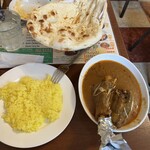 スルターン - ニハリ　ナンとライス　ハーフ&ハーフ