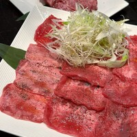 老舗精肉店直送 千種焼肉 飛騨牛の奴隷 千種店 - 