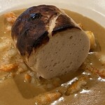 NALA - 玄界灘産魚のクネル(ムース)の薪焼き 小海老のアメリケーヌソース