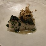 NALA - メイン魚料理　岩屋産天然真鯛の薪焼き ビスカセソース