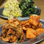 焼肉ホルモン ボンズ - 