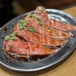 焼肉ホルモン ボンズ - 