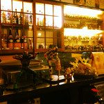 Chuka Men Isshi Souren - 店内は仮面ライダーがたくさん。