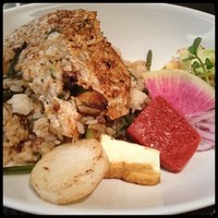 ATOUT - 牛肉入り山菜ピラフランチ☻スープ・サラダ・お新香・赤だし付。かなりうまー！です☻