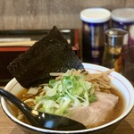 麺ENDO - しょう油らーめん（中）950円太麺をセレクト✨✨✨