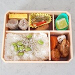 崎陽軒 - 料理写真:崎陽軒①(*´>ω<`*)