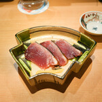 東麻布 天本 - 気仙沼かつお藁焼き