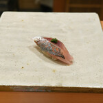 東麻布 天本 - あじ