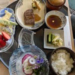 Karuizawa 72 Golf Kita Course - 彩り御膳　3,500円　:国産牛ステーキ・天ぷら　など