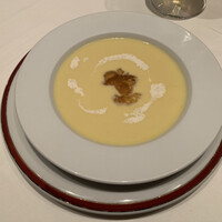 ヌガ - とうもろこしの冷製ポタージュ