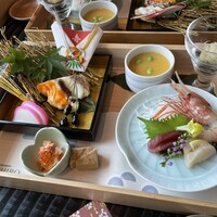 くし路 KITTE丸の内店 - 