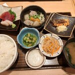 土鍋炊ごはん なかよし グランツリー武蔵小杉店 - 