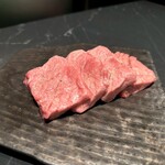 VinIX - 熟成厚切り牛タン