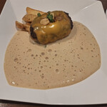 ハンバーグ パテ トツカ - チーズハンバーグバーニャカウダーソース