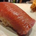 すしやのたい悟 - 塩釜の本鮪中トロ