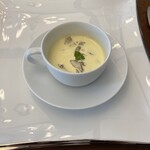 エグリーズ・ドゥ・葉山庵 - 