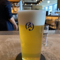 BLUE YARD - クラフトビールは880円
