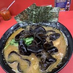 ラーメン 杉田家 本店 - 
