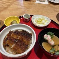 鰻う おか冨士 - 