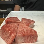肉 室牛 - 