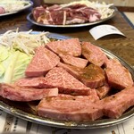 焼肉 東山食堂 - 和牛ロース