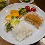 キッチン ブルー グローブ - ご飯は最後のワンプレート