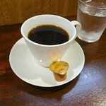 キッチン ブルー グローブ - ホットコーヒーのアップ