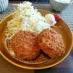カフェ アウル - メンチカツ。