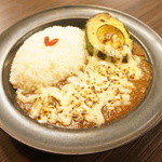 飾りじゃないのよカレーは - 炙りアボカドチーズカレー
