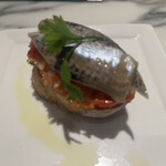 俺のフレンチ・イタリアン - イワシマリネのタルティーヌエショコラ