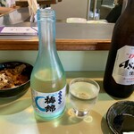 すし富 - お酒の白。