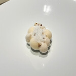 est - ミルクで作ったメレンゲ