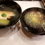 馬車道 大かわ - 鮑と冬瓜（花火の椀）