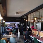 Garage Cafe and Bar monocoque - 