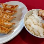 大ちゃんラーメン - 餃子300_小ライス50