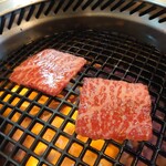 焼肉井とう - 上カルビのサシ綺麗～(人*´∀｀)