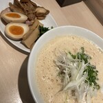 鶏白湯らーめん 叶 - 