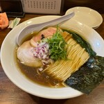 だれやめや - 醤油らぁ麺