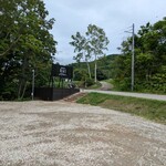 MOUNT NIKI - 奥のほうがキャンプ場です