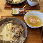 Ramen FeeL - FeeL つけ麺スープダブル。一人前を二人でシェアしていただきました♡